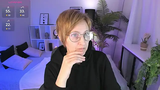 Paris Cherry online show from 22, 3, 2026