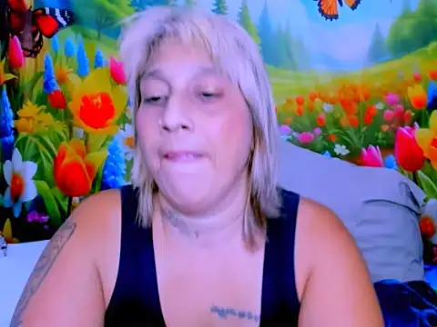 Snapshot of indianroxy chatting on 9, 7, 2026 indianroxy online show from 9, 7, 2026