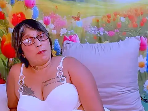 indianroxy online show from 14, 10, 2025