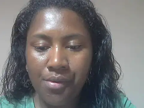 Snapshot of cutybigass chatting on 15, 6, 2026 cutybigass online show from 15, 6, 2026