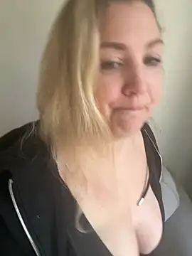 Anna Alexa online show from 28, 1, 2025