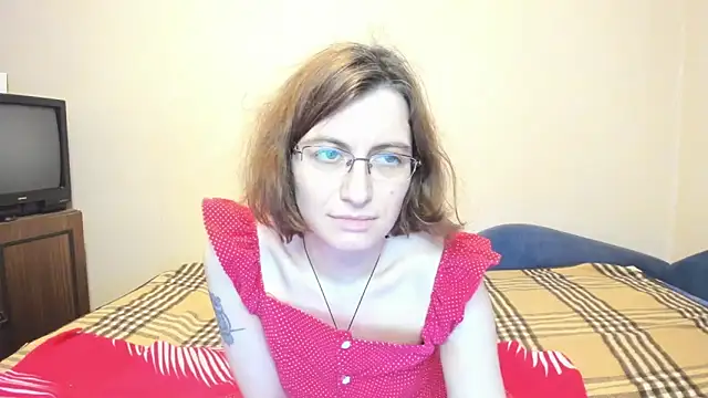 MarilynDream online show from 1, 2, 2025