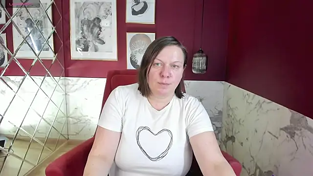 KellyPerfection online show from 15, 3, 2025