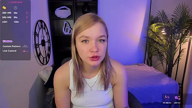 BellaDreamy online show from 16, 12, 2025