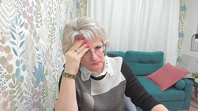 Snapshot of EvelynJoyful chatting on 14, 3, 2025 EvelynJoyful online show from 14, 3, 2025