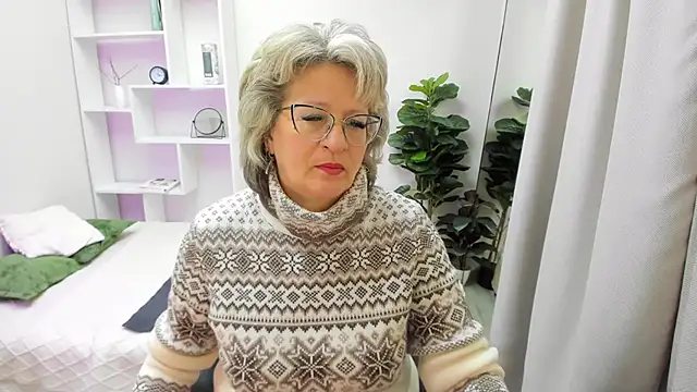 EvelynJoyful online show from 6, 1, 2026