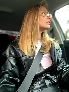 AnastasiaAniess online show from 2, 10, 2025