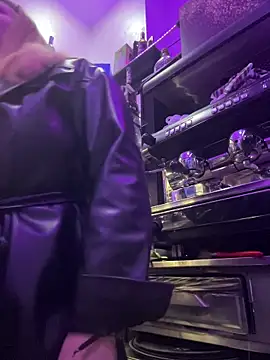 AnastasiaAniess online show from 15, 11, 2025