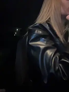 AnastasiaAniess online show from 15, 11, 2025