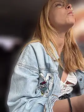 AnastasiaAniess online show from 21, 4, 2026