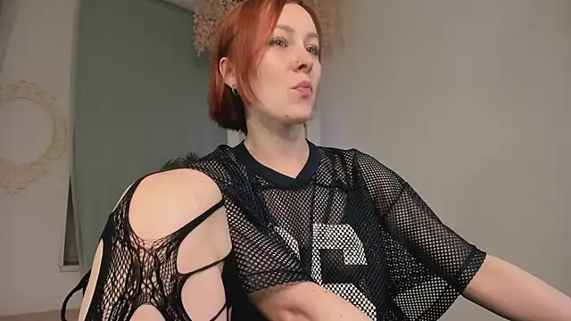 Snapshot of LilianKroft chatting on 23, 6, 2026 LilianKroft online show from 23, 6, 2026