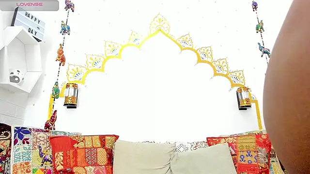 LadyNahir online show from 15, 2, 2026