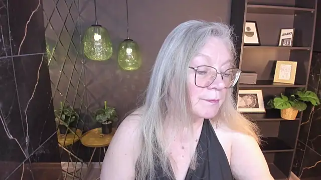 Snapshot of NataliMellow chatting on 11, 5, 2026 NataliMellow online show from 11, 5, 2026