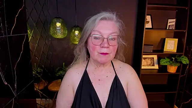 Snapshot of NataliMellow chatting on 8, 5, 2026 NataliMellow online show from 8, 5, 2026