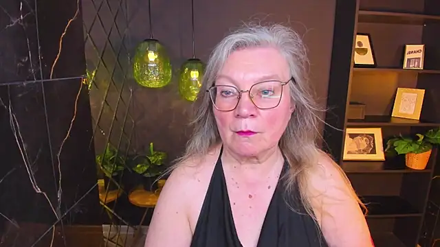 Snapshot of NataliMellow chatting on 24, 5, 2026 NataliMellow online show from 24, 5, 2026