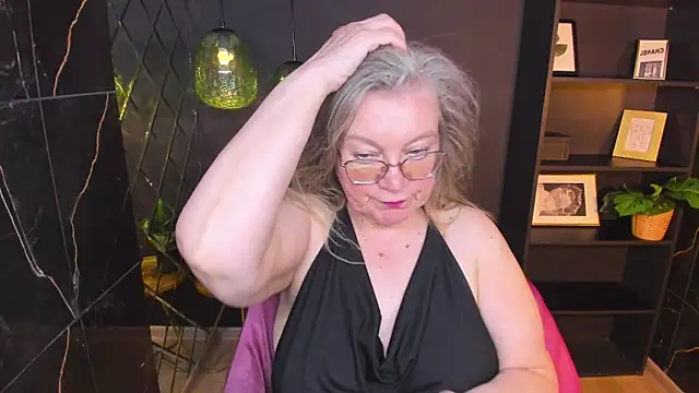Snapshot of NataliMellow chatting on 23, 5, 2026 NataliMellow online show from 23, 5, 2026