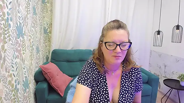 LeaPure online show from 29, 11, 2025