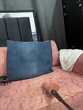 halana squirts online show from 5, 2, 2026