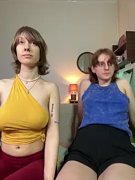 Jitoon Exe online show from 5, 4, 2026