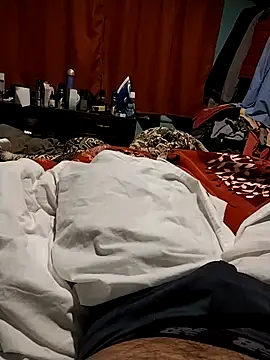 Snapshot of gusaven chatting on 11, 3, 2025 gusaven online show from 11, 3, 2025