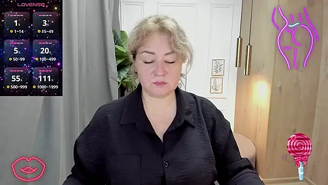 JenniferLight online show from 13, 3, 2025