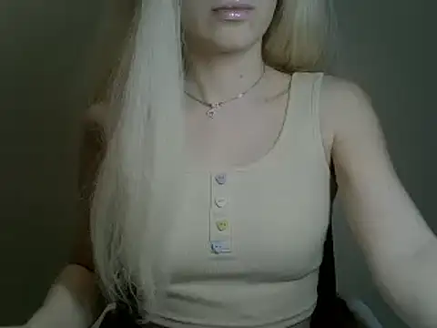 Snapshot of DitaVira chatting on 21, 12, 2024 DitaVira online show from 21, 12, 2024