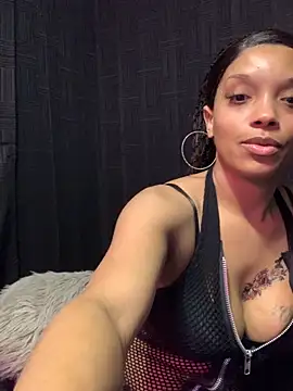 Rakiyahcharms online show from 20, 11, 2025