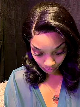 Rakiyahcharms online show from 8, 11, 2025