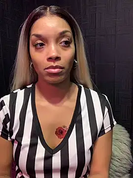 Rakiyahcharms online show from 28, 11, 2025