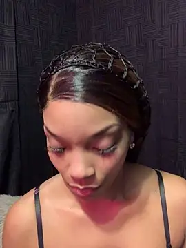 Rakiyahcharms online show from 21, 12, 2025