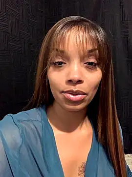 Snapshot of Rakiyahcharms chatting on 12, 10, 2025 Rakiyahcharms online show from 12, 10, 2025