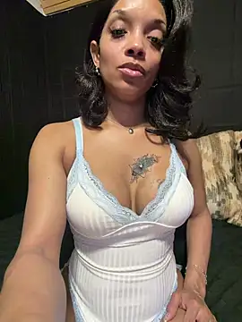 Snapshot of Rakiyahcharms chatting on 30, 5, 2026 Rakiyahcharms online show from 30, 5, 2026
