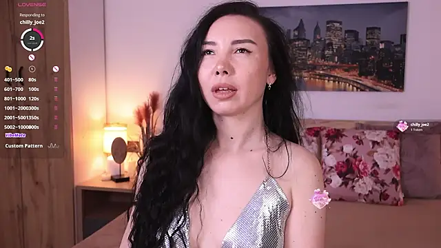 Leila  Sweet online show from 19, 4, 2026