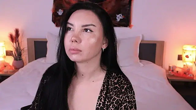 Leila  Sweet online show from 25, 10, 2025