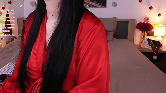 Leila  Sweet online show from 19, 12, 2025