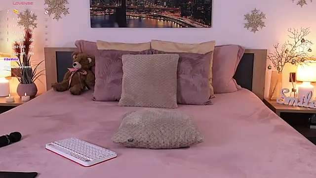 Snapshot of Leila__Sweet chatting on 10, 1, 2025 Leila Sweet online show from 10, 1, 2025
