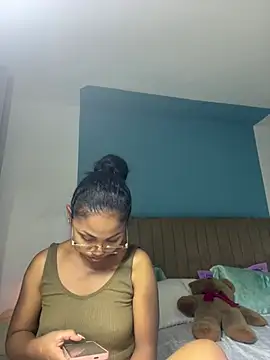 Snapshot of naya86 chatting on 28, 5, 2026 naya86 online show from 28, 5, 2026