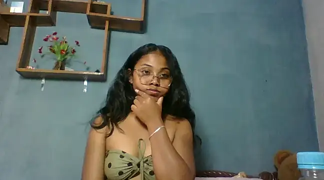 naya86 online show from 10, 2, 2025