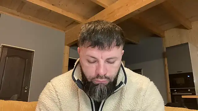 Snapshot of AlphaSparks chatting on 18, 12, 2025 AlphaSparks online show from 18, 12, 2025