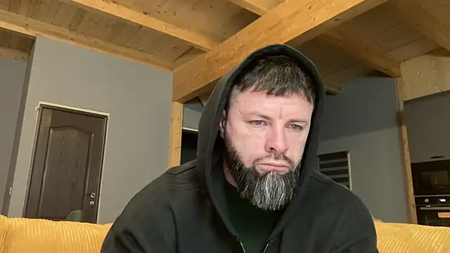 Snapshot of AlphaSparks chatting on 16, 12, 2025 AlphaSparks online show from 16, 12, 2025