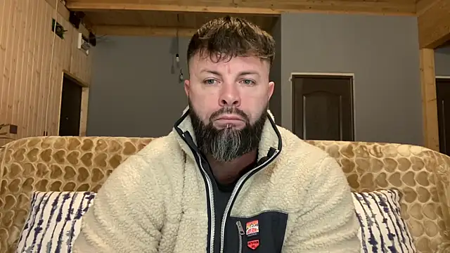 Snapshot of AlphaSparks chatting on 24, 11, 2025 AlphaSparks online show from 24, 11, 2025