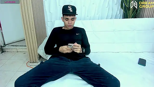 AmazingPartys online show from 6, 4, 2026