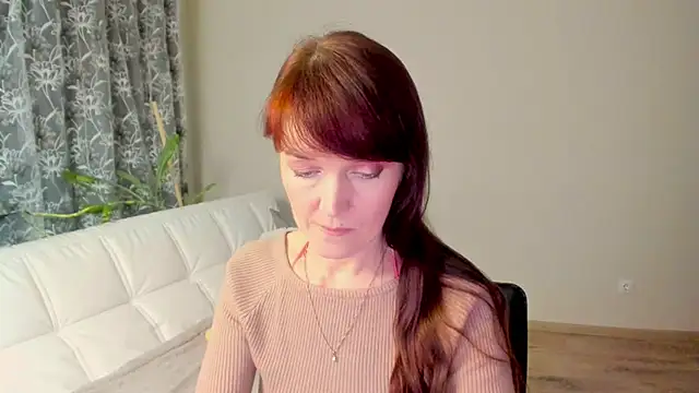 Snapshot of Fritha chatting on 17, 3, 2025 Fritha online show from 17, 3, 2025