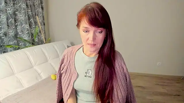 Snapshot of Fritha chatting on 9, 2, 2025 Fritha online show from 9, 2, 2025