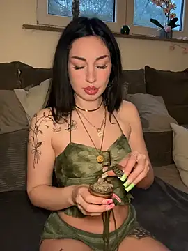 Estherjizz online show from 28, 3, 2026