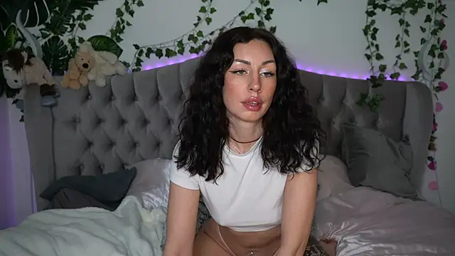 Estherjizz online show from 27, 1, 2025