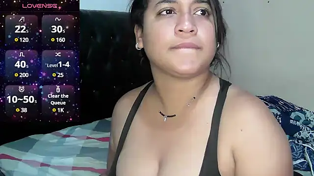 Crazylovee hot online show from 17, 3, 2025