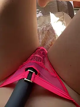 Wet-Pussycat online show from 22, 4, 2026