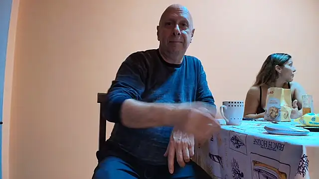 Lucy and Marco online show from 2, 11, 2025