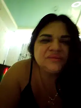 Snapshot of littleRikka chatting on 12, 10, 2025 littleRikka online show from 12, 10, 2025